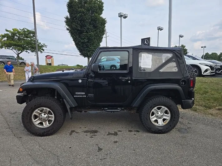 2015 Jeep Wrangler - view 6