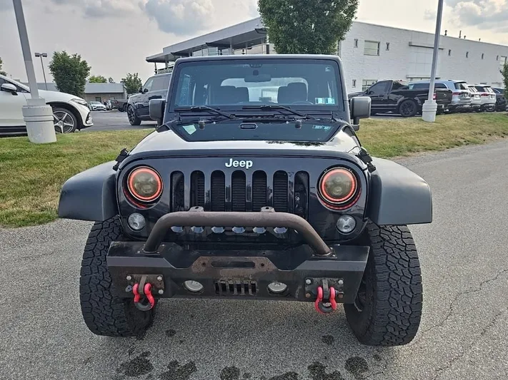 2015 Jeep Wrangler - view 9