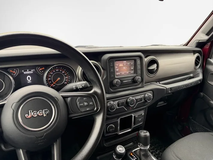 2021 Jeep Wrangler - view 22