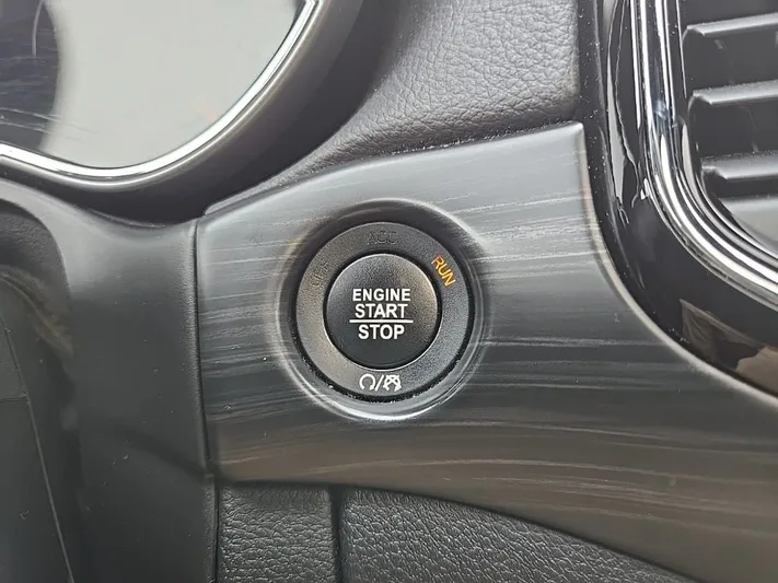2019 Jeep Grand - view 29
