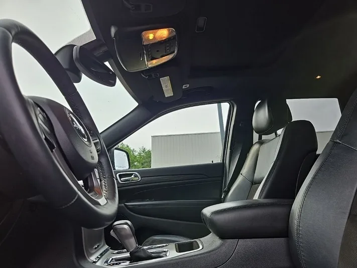 2019 Jeep Grand - view 31