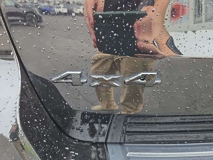2019 Jeep Grand - view 5