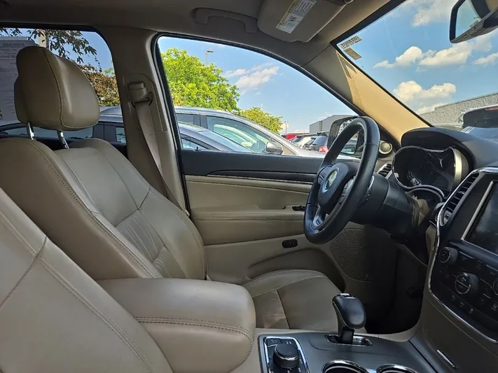 2015 Jeep Grand - view 31