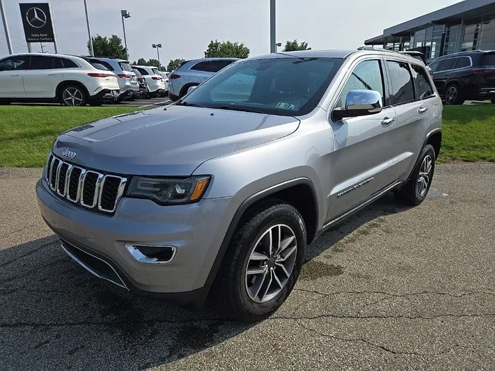 2020 Jeep Grand - view 11