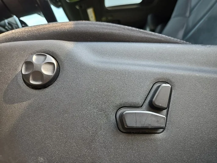 2020 Jeep Grand - view 33