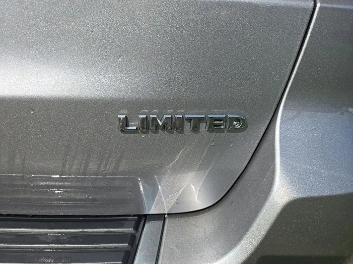 2020 Jeep Grand - view 6