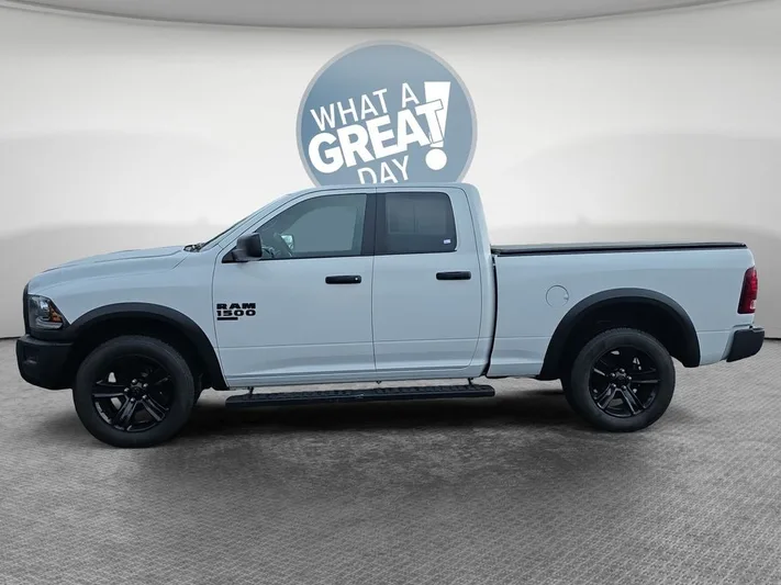 2023 RAM 1500 - view 7