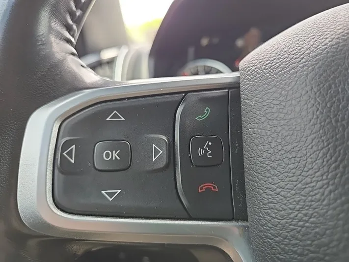 2021 RAM 1500 - view 17