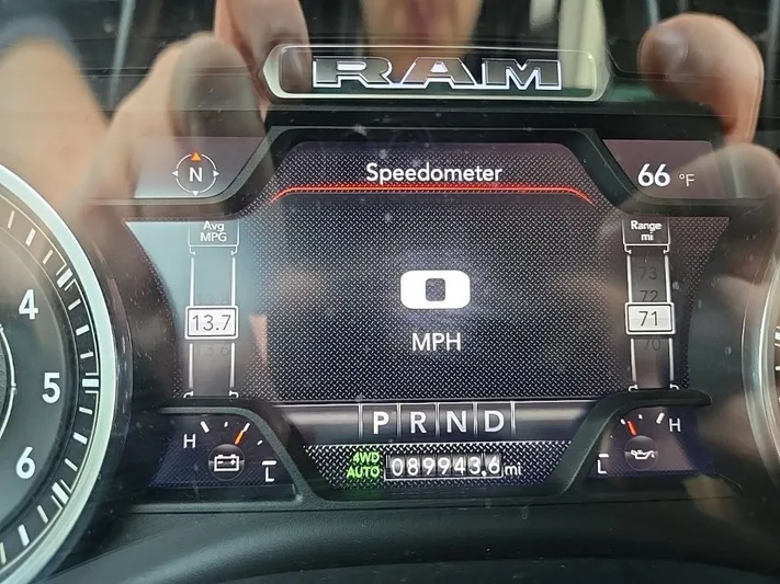 2021 RAM 1500 - view 20