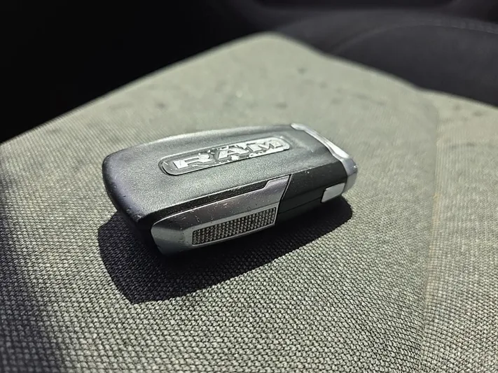 2021 RAM 1500 - view 33