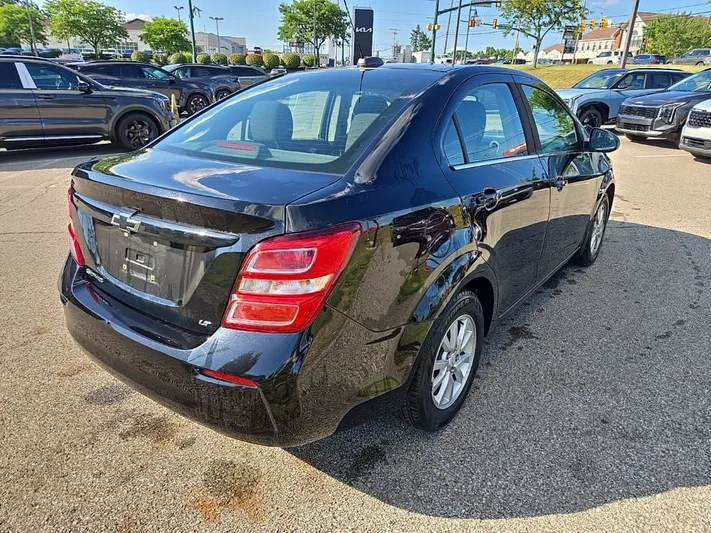 2018 Chevrolet Sonic - view 3