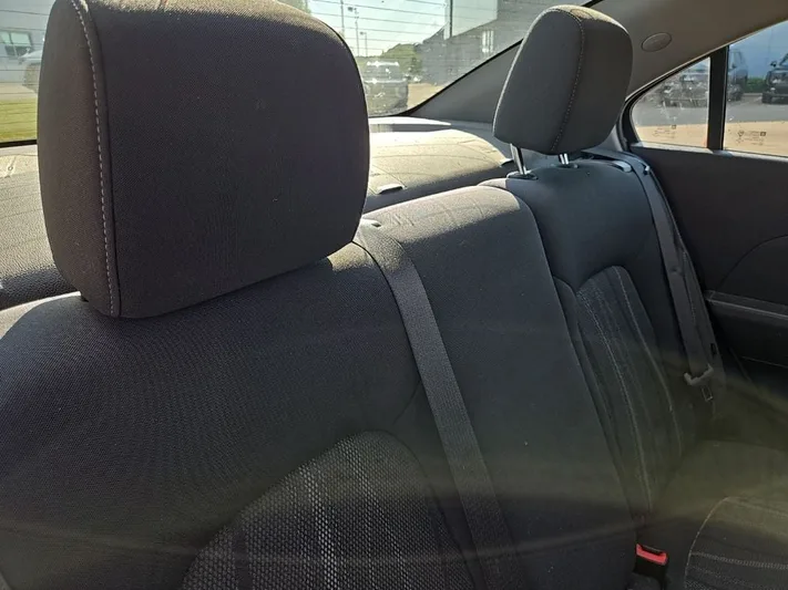 2018 Chevrolet Sonic - view 31