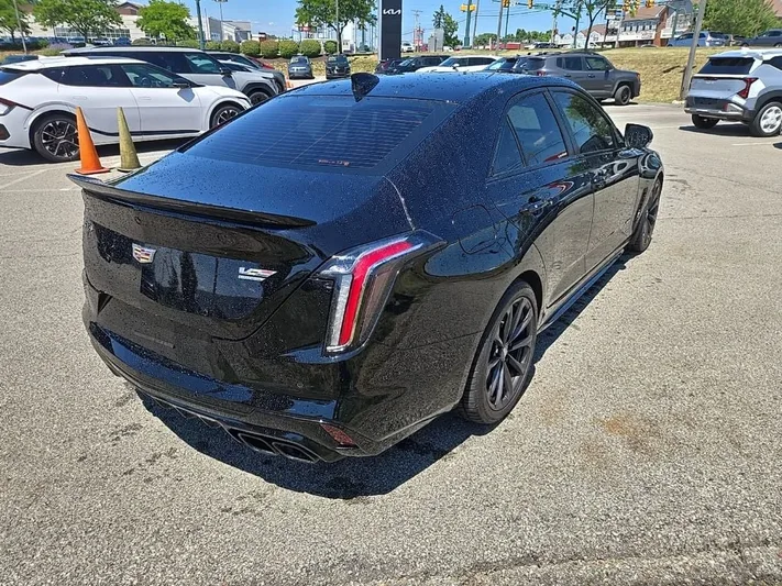 2023 Cadillac CT4 - view 3