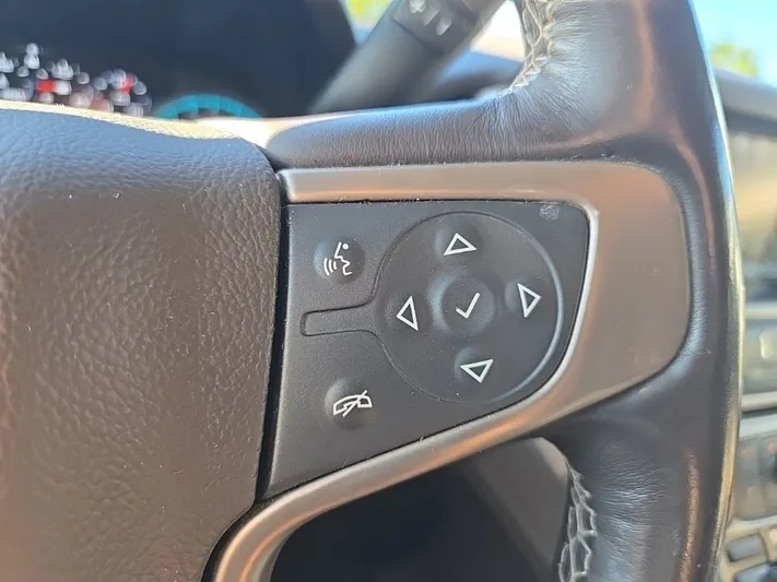 2020 GMC Yukon - view 15