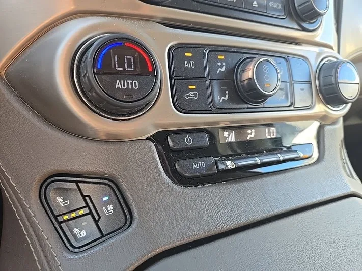2020 GMC Yukon - view 23