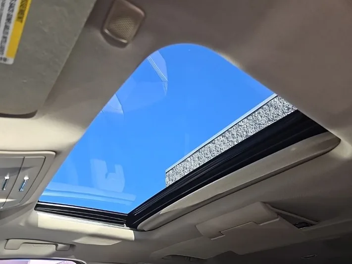 2020 GMC Yukon - view 26