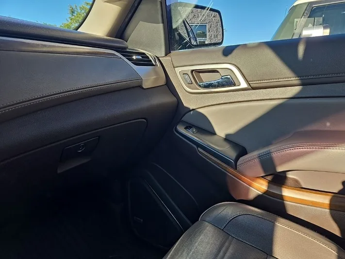 2020 GMC Yukon - view 27