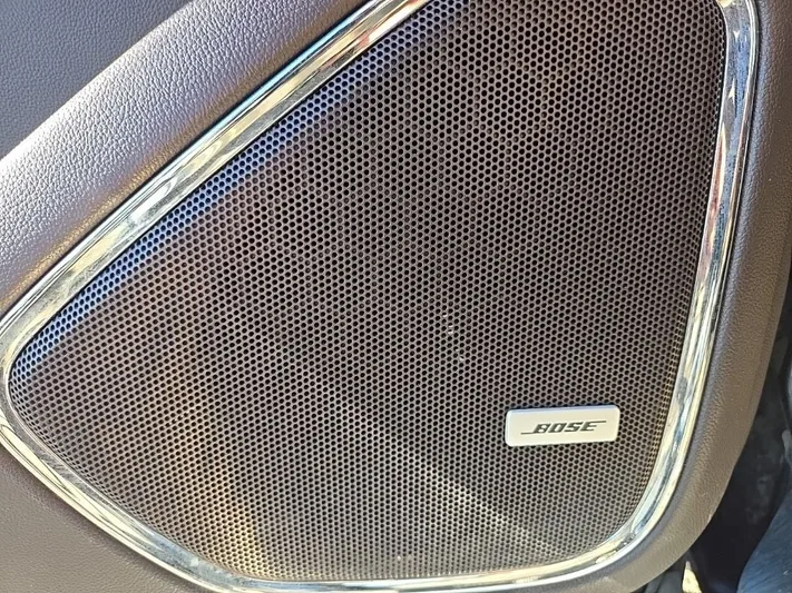 2020 GMC Yukon - view 30