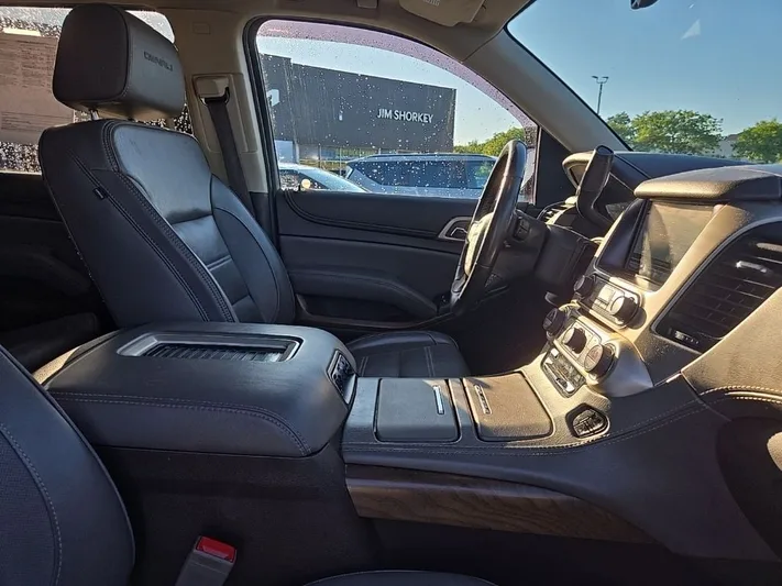 2020 GMC Yukon - view 36
