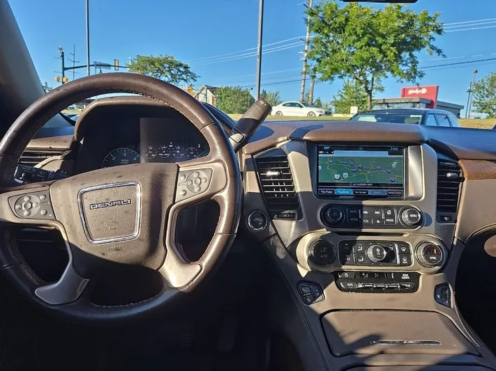 2020 GMC Yukon - view 37
