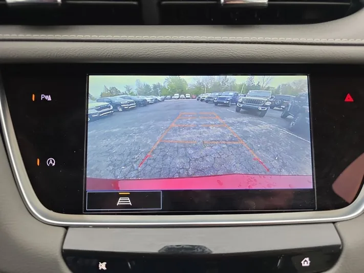 2024 Cadillac XT5 - view 18