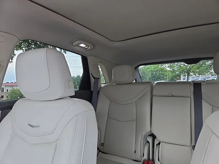 2024 Cadillac XT5 - view 32