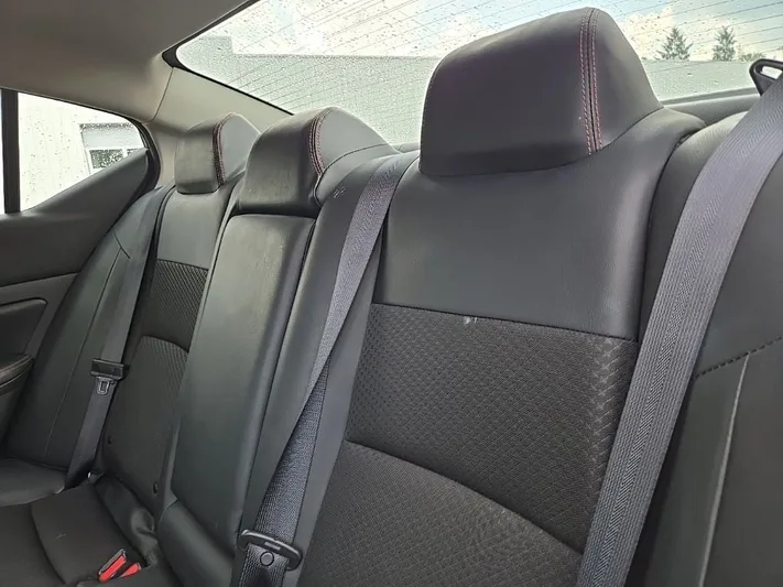 2024 Nissan Altima - view 34
