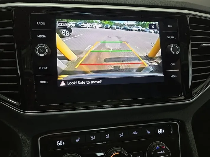 2023 Volkswagen Atlas - view 27