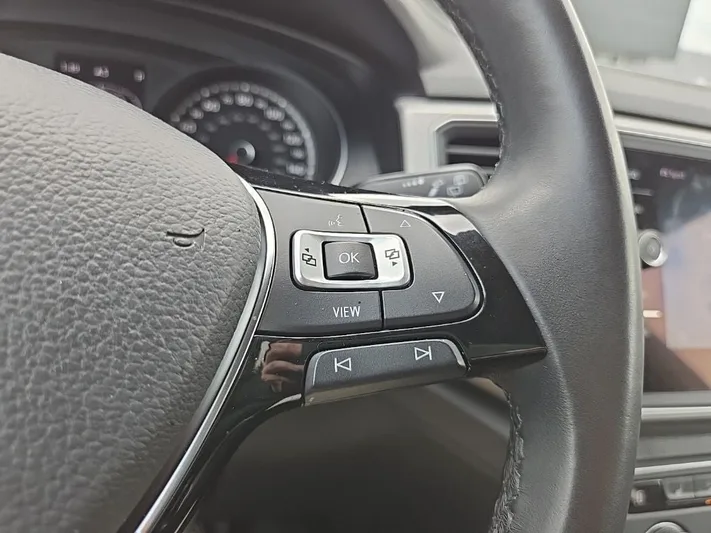 2019 Volkswagen Atlas - view 14