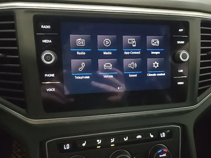 2019 Volkswagen Atlas - view 24