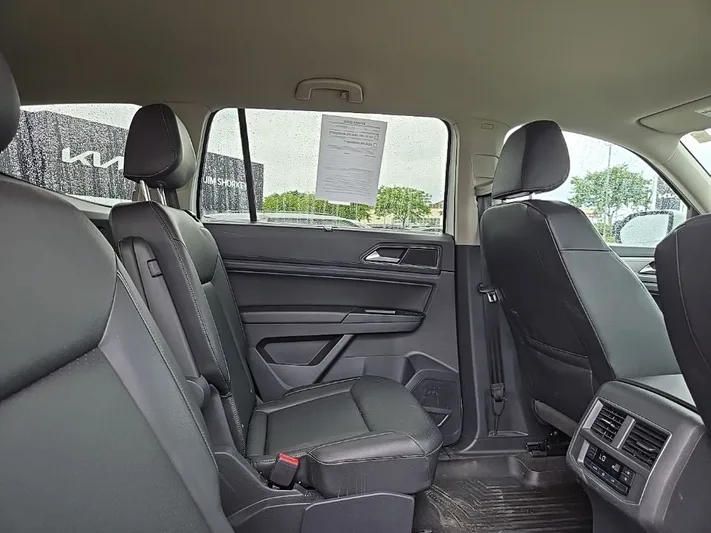 2019 Volkswagen Atlas - view 29