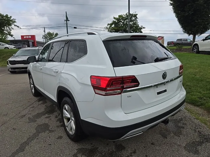 2019 Volkswagen Atlas - view 6