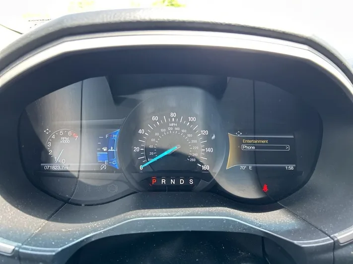 2020 Ford Edge - view 9