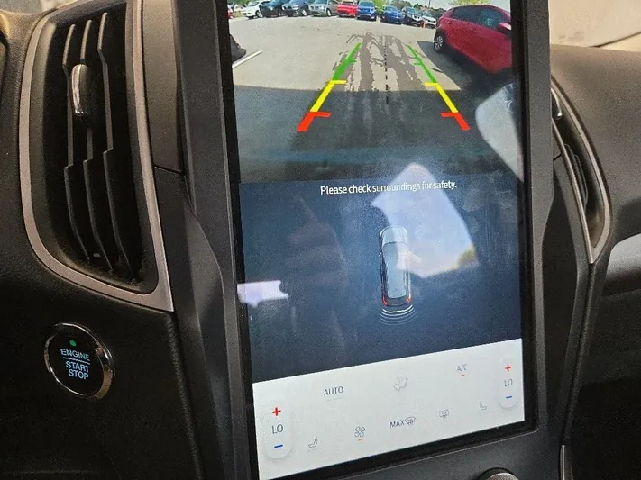 2024 Ford Edge - view 13