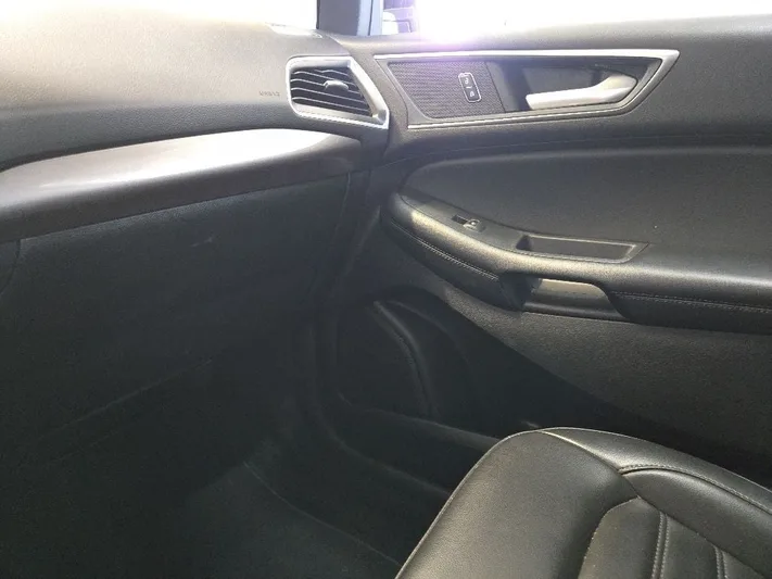 2024 Ford Edge - view 24