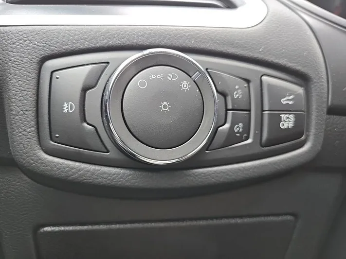 2023 Ford Edge - view 31