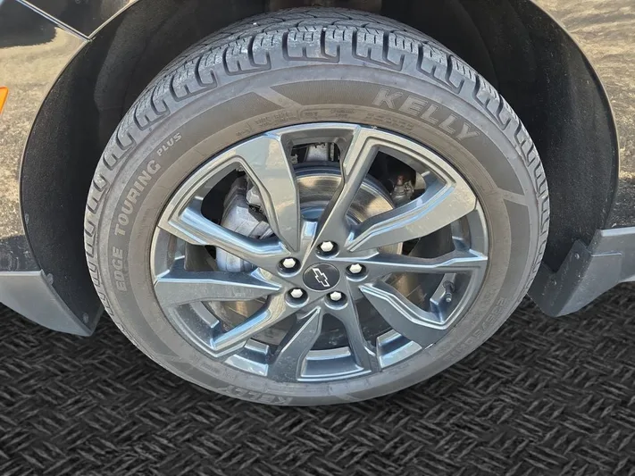 2022 Chevrolet Equinox - view 11