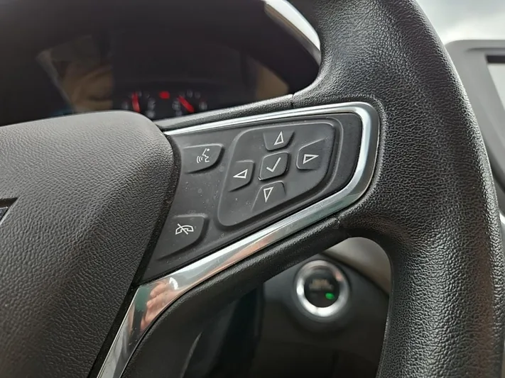2018 Chevrolet Equinox - view 14