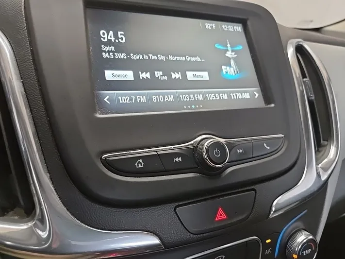 2018 Chevrolet Equinox - view 20
