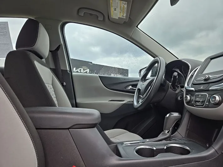 2018 Chevrolet Equinox - view 30