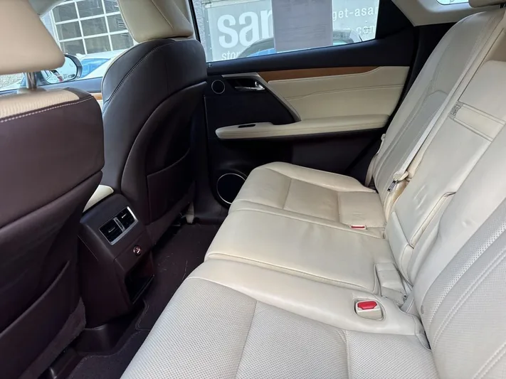 2017 Lexus RX - view 38