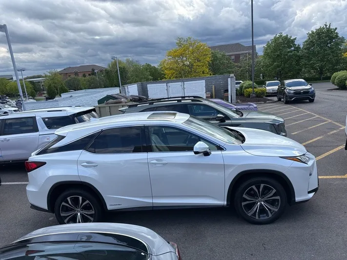2017 Lexus RX - view 48