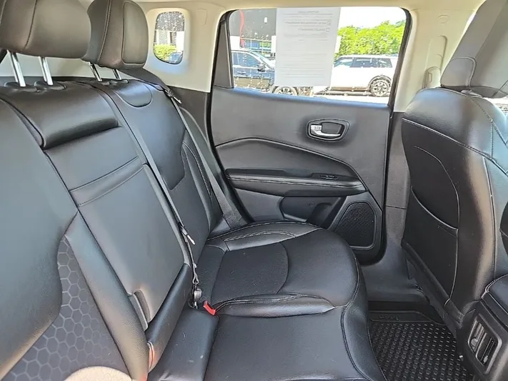 2020 Jeep Compass - view 34