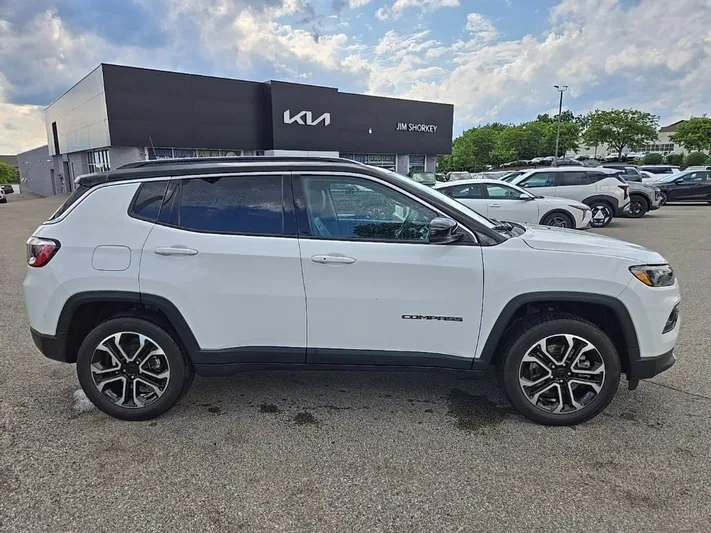 2023 Jeep Compass - view 2