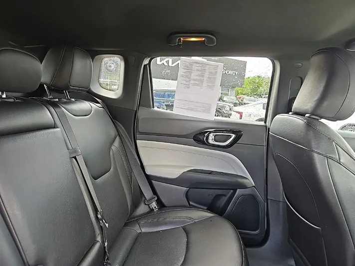 2023 Jeep Compass - view 35