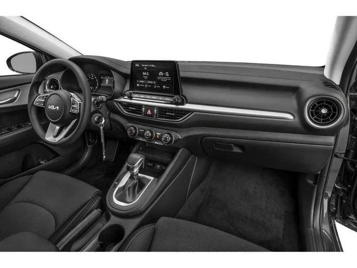 2023 Kia Forte - view 11