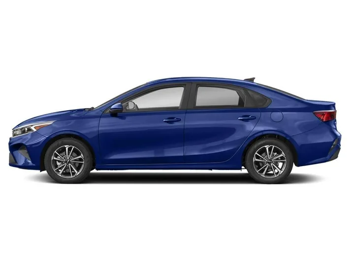 2023 Kia Forte - view 25