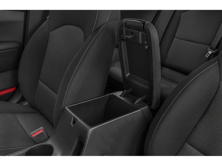 2023 Kia Forte - view 10