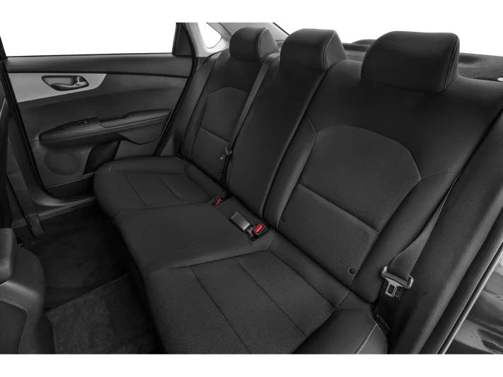 2023 Kia Forte - view 9