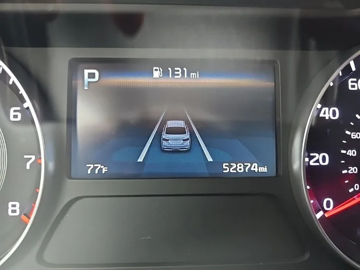 2023 Kia Forte - view 17